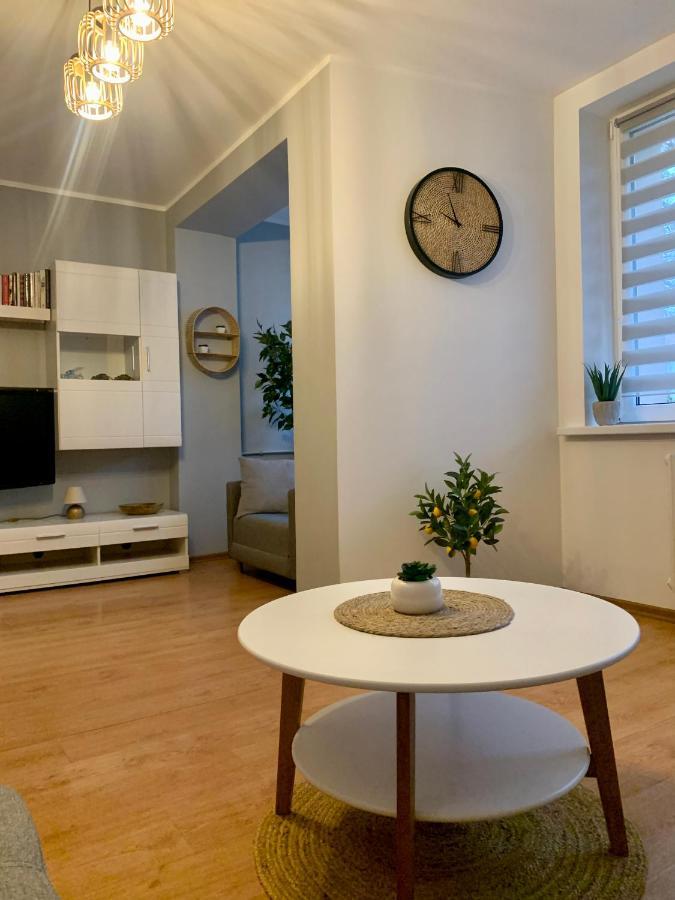 Apartament Joanna 2 Parter Blisko Prezero Gliwice Exterior photo